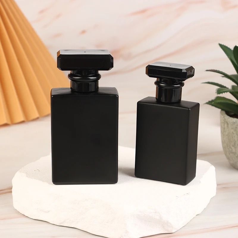 30/50 ml Parlak Siyah Parfüm Ş - Perfume Quotes incelemesi ve fiyatı